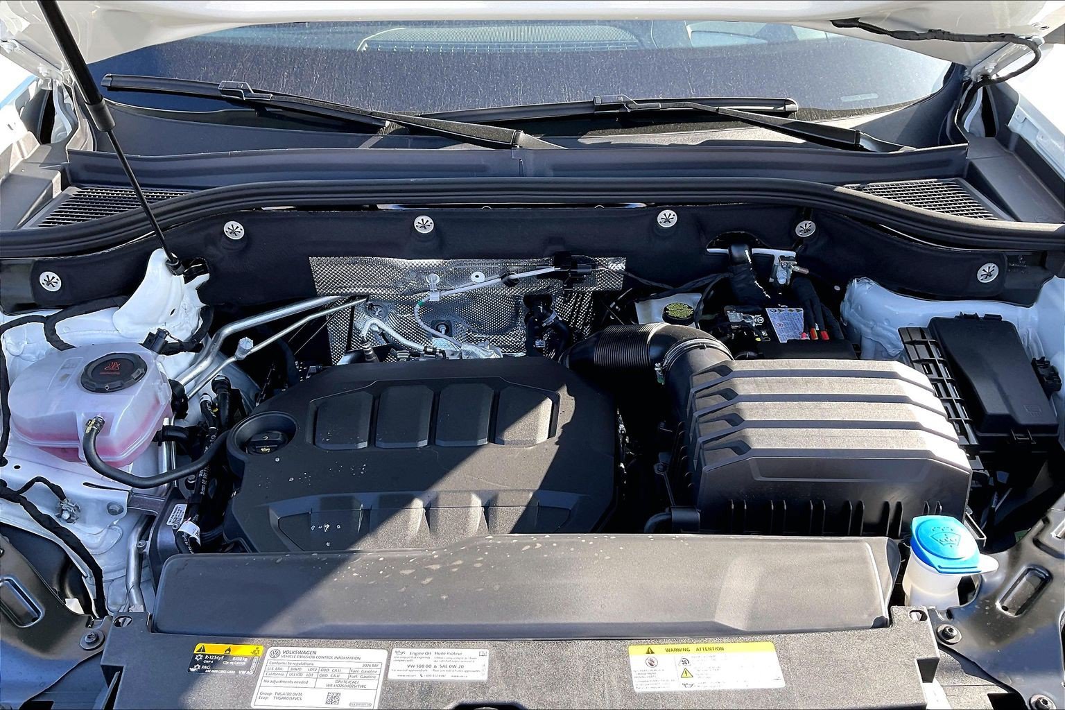 2026 Volkswagen Atlas Cross Sport SEL Premium R-LINE - Photo 9