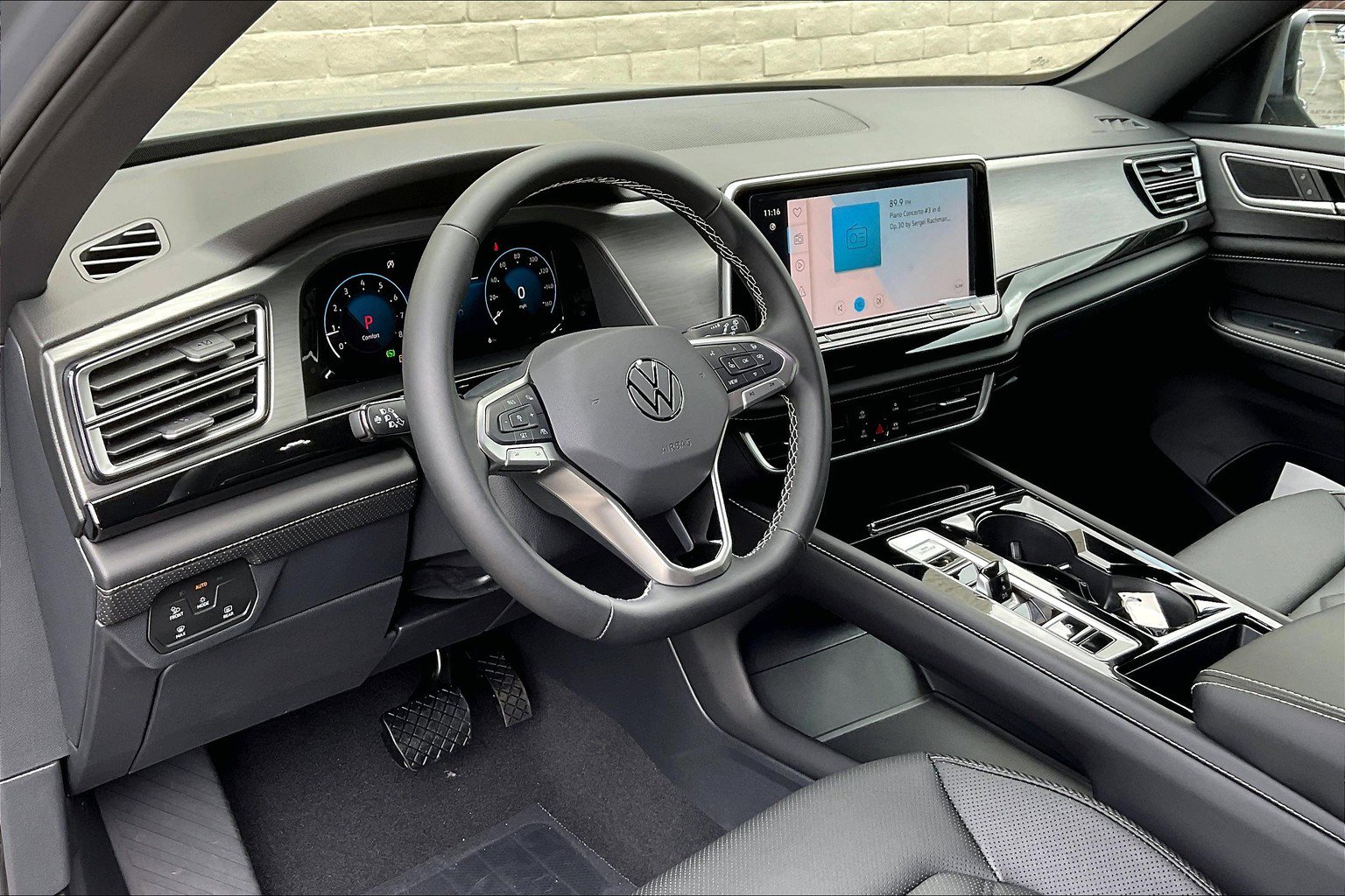 2025 Volkswagen Atlas Cross Sport SE w/Tech - Photo 6