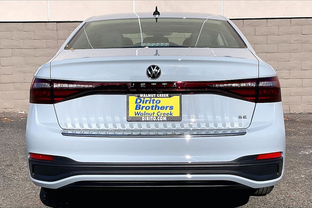 New 2026 Volkswagen Jetta 1.5T SE Sedan