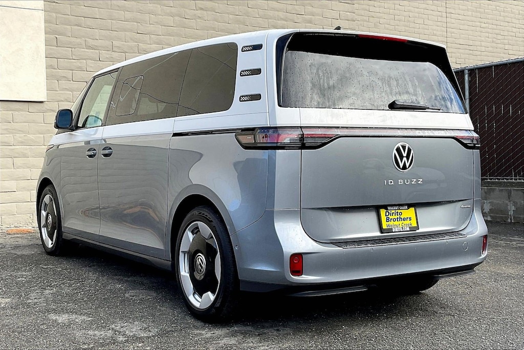 New 2025 Volkswagen ID. Buzz Pro S Plus Van 4MOTION