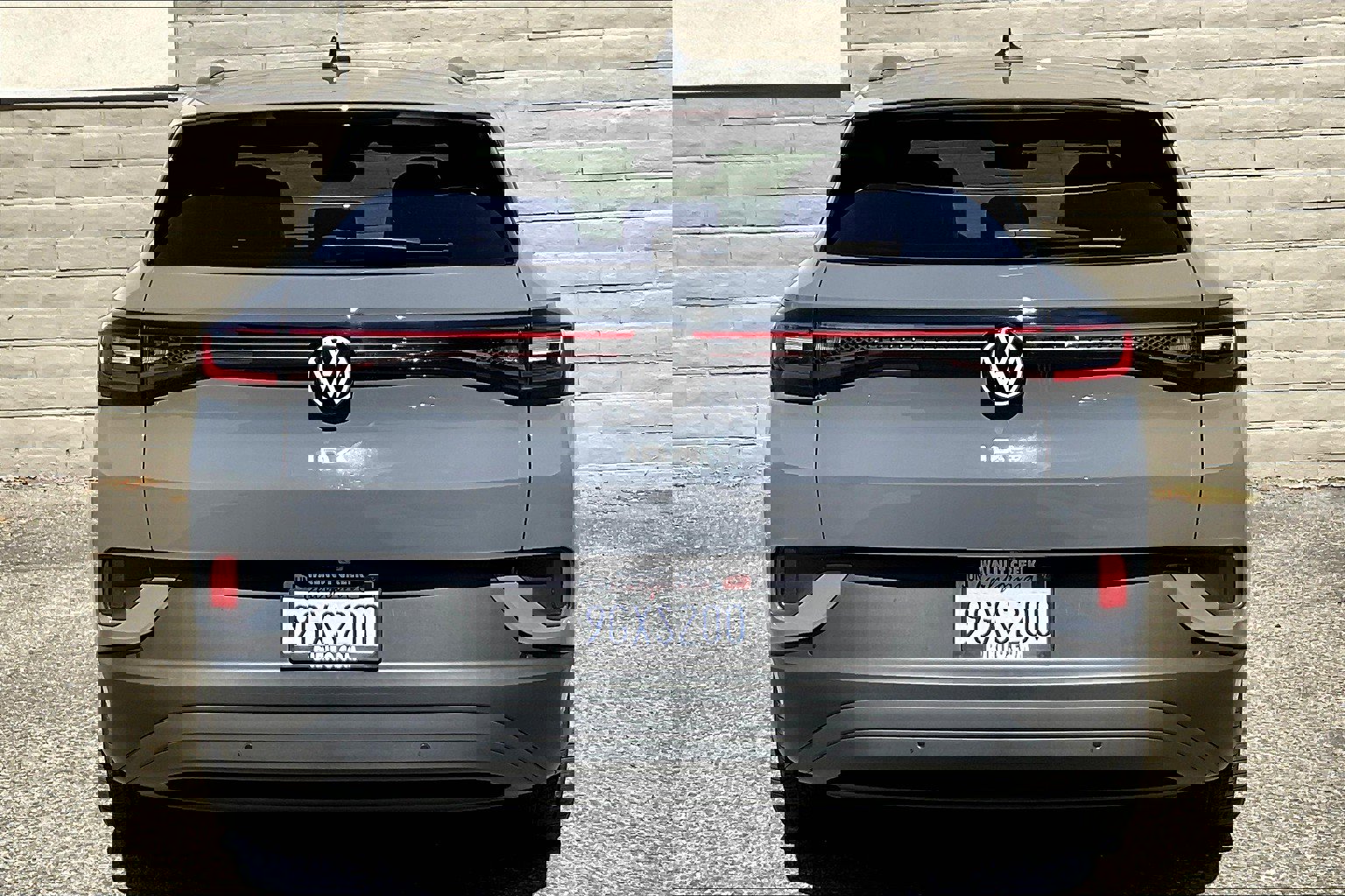 2023 Volkswagen ID.4 Pro S photo 3