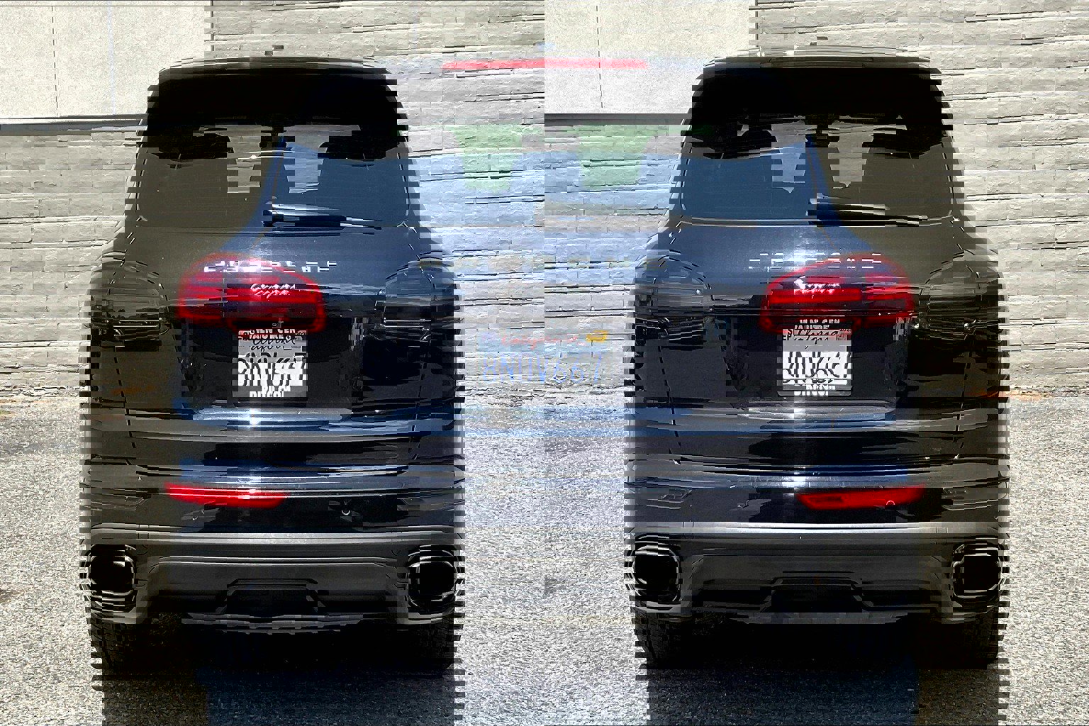 2016 Porsche Cayenne Base photo 3