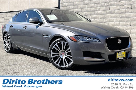 2017 Jaguar XF 35t Prestige Sedan