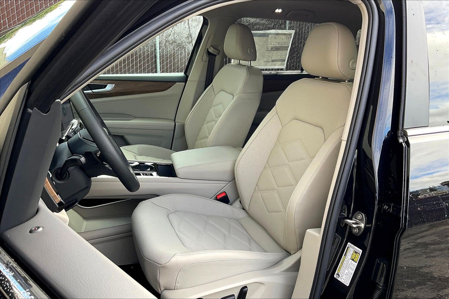 2026 Volkswagen Atlas SE w/Tech - Photo 8