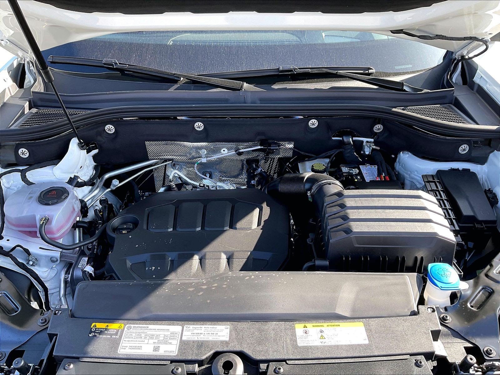 2026 Volkswagen Atlas Cross Sport SEL Premium R-LINE - Photo 9