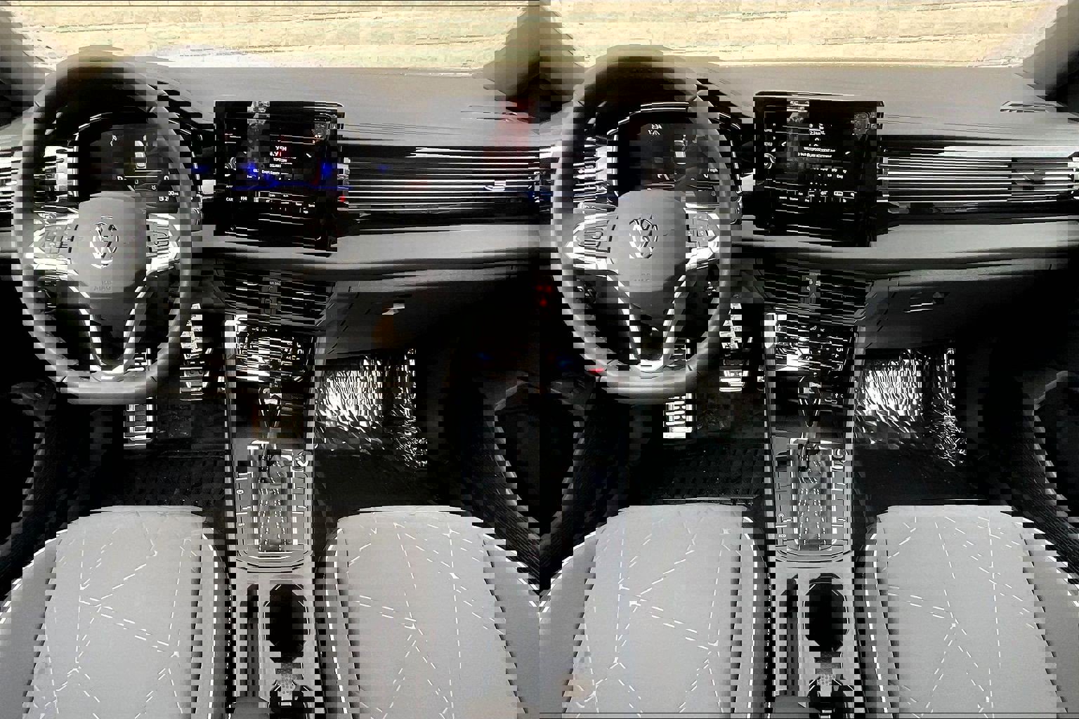 2026 Volkswagen Jetta 1.5T Sport photo 3