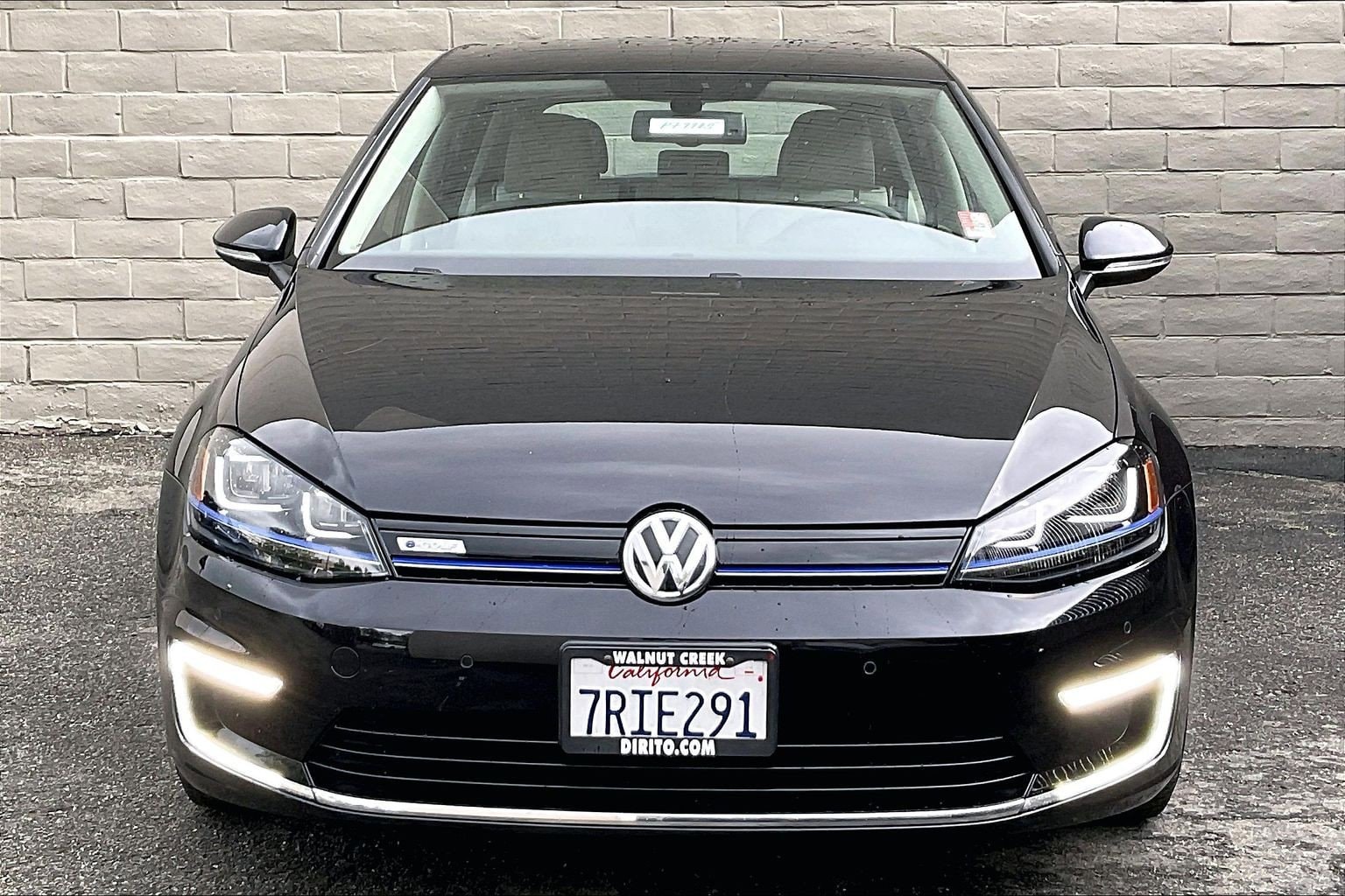 Used 2016 Volkswagen e-Golf e-Golf SEL Premium with VIN WVWPP7AU3GW904551 for sale in Walnut Creek, CA