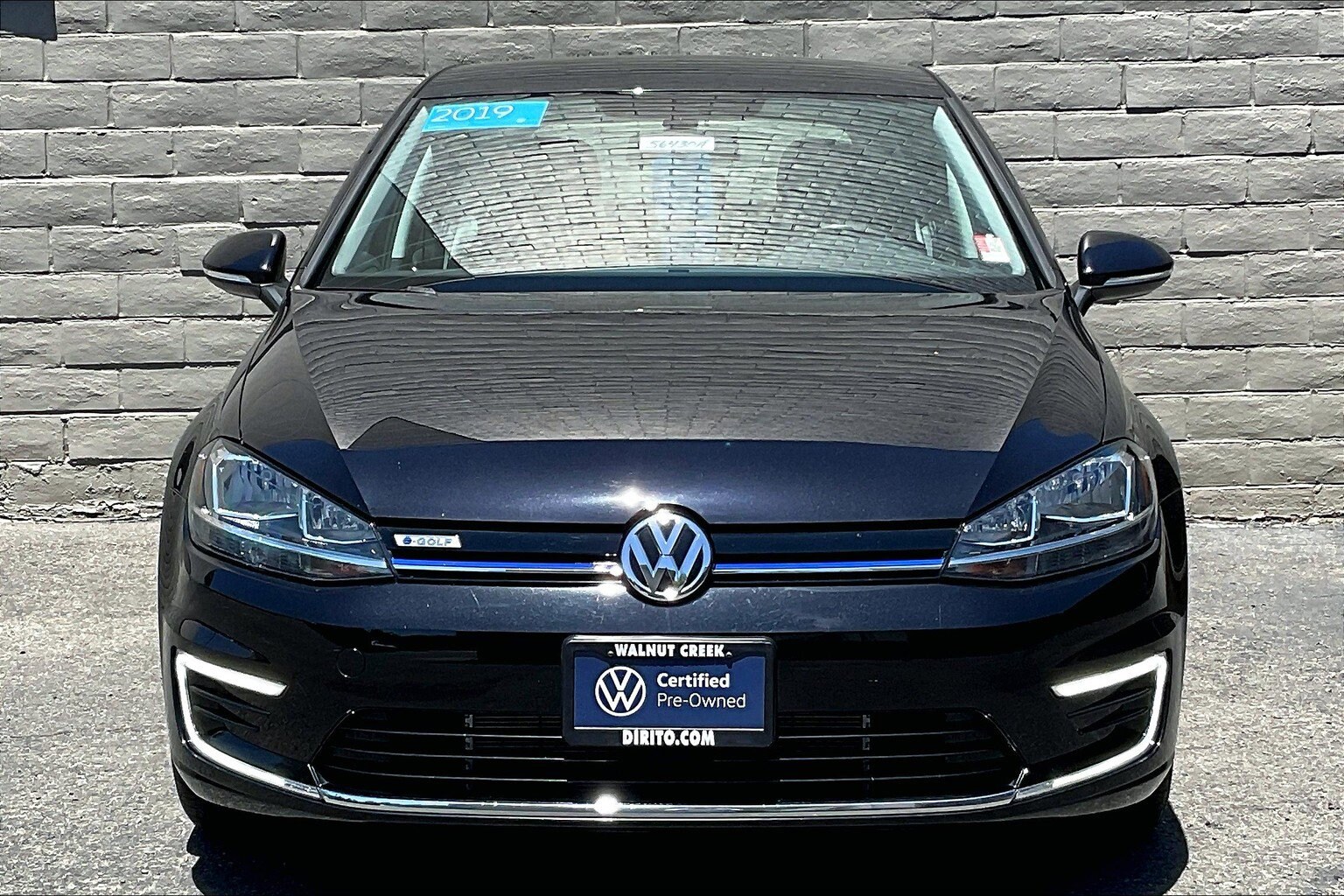 Used 2019 Volkswagen e-Golf e-Golf SE with VIN WVWKR7AU5KW912146 for sale in Walnut Creek, CA