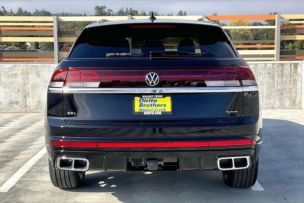 New 2026 Volkswagen Atlas Cross Sport 2.0T SEL Premium R-Line SUV