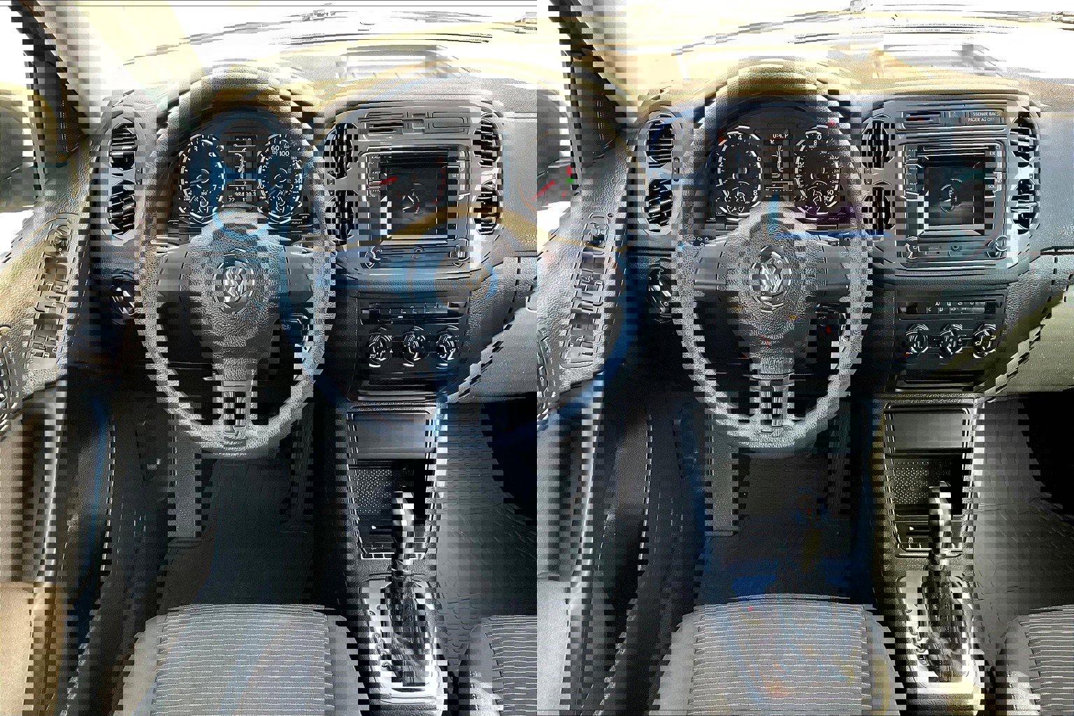 2017 Volkswagen Tiguan S photo 4