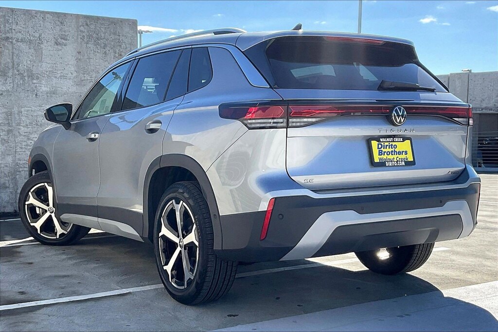New 2026 Volkswagen Tiguan SE 2.0T SE 4MOTION