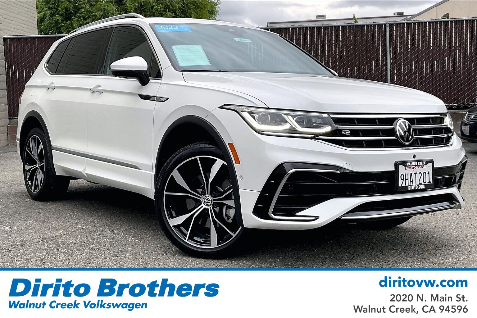 2023 Volkswagen Tiguan 2.0T SEL R-Line 4Motion's photo