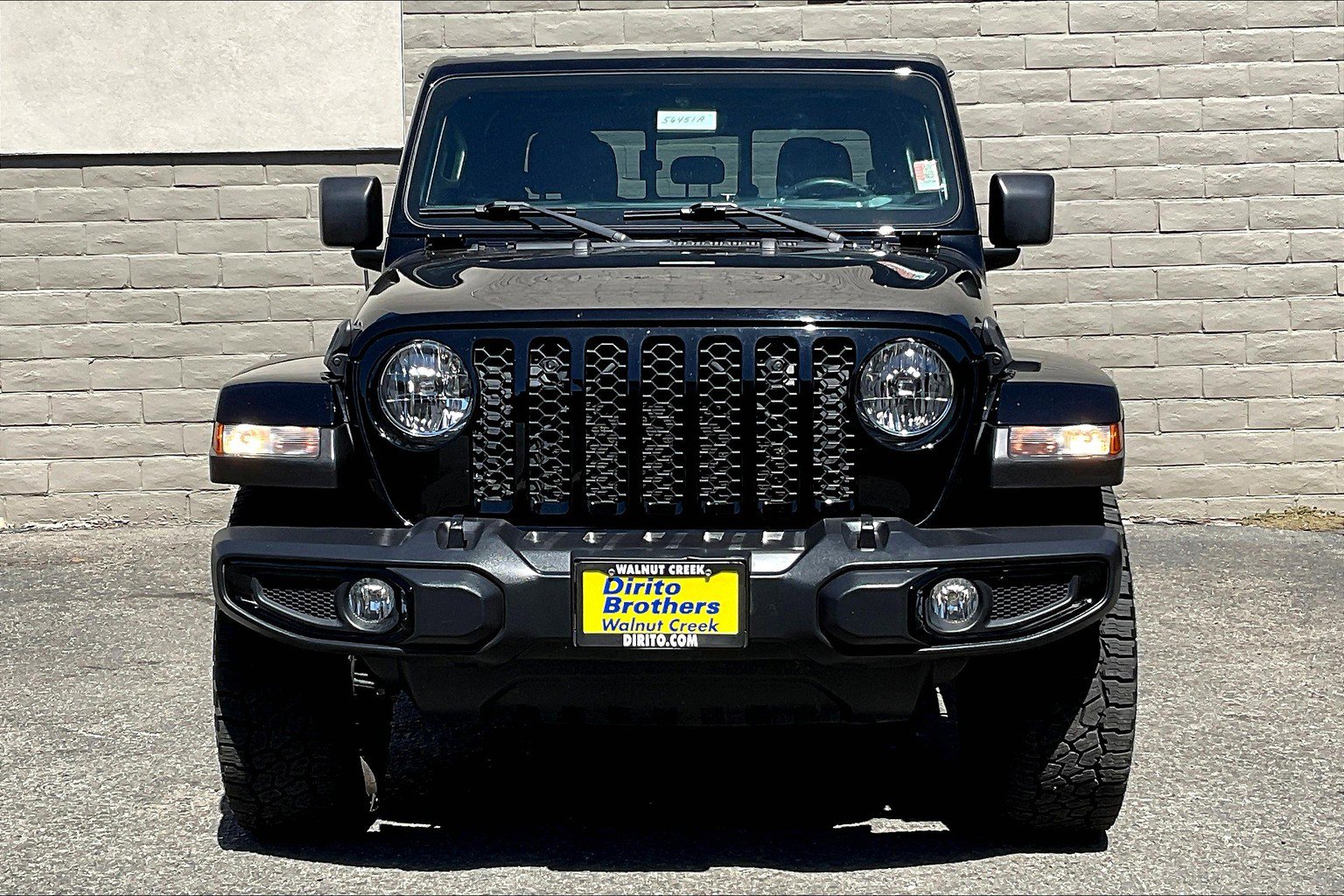 Used 2022 Jeep Gladiator WILLYS with VIN 1C6HJTAGXNL114940 for sale in Walnut Creek, CA