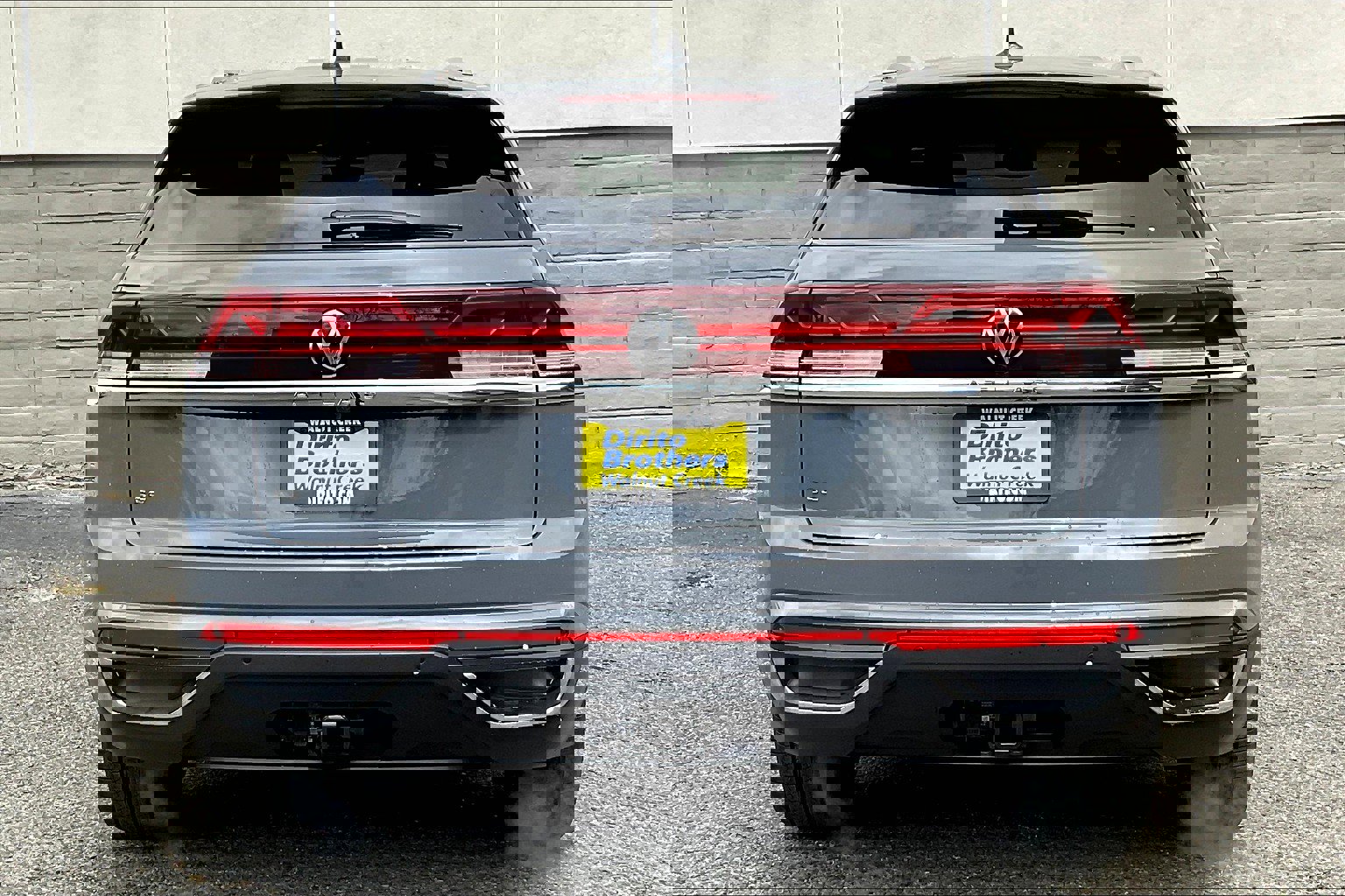 2025 Volkswagen Atlas Cross Sport SE Technology photo 3