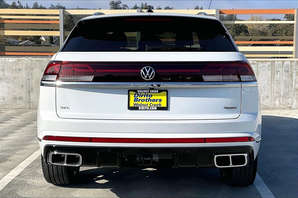 New 2026 Volkswagen Atlas Cross Sport 2.0T SEL Premium R-Line SUV