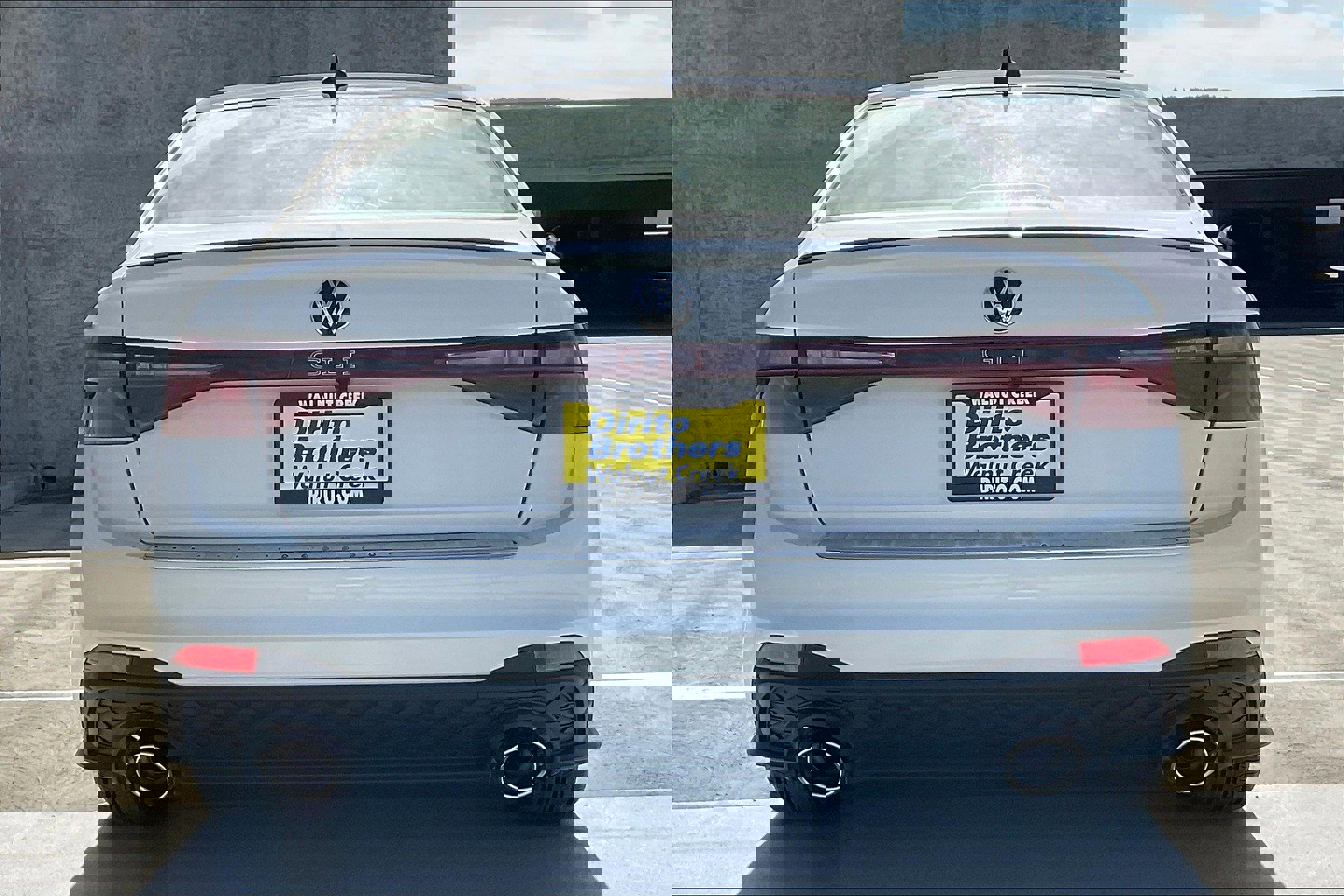 2025 Volkswagen Jetta GLI Autobahn photo 3