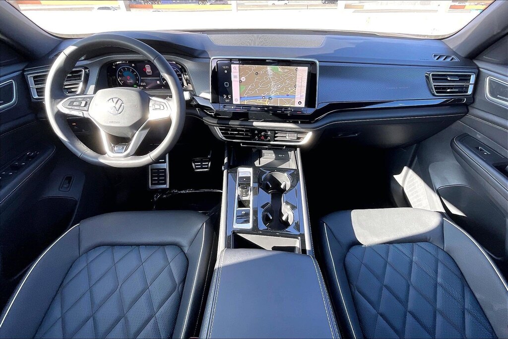 New 2026 Volkswagen Atlas Cross Sport 2.0T SEL Premium R-Line SUV