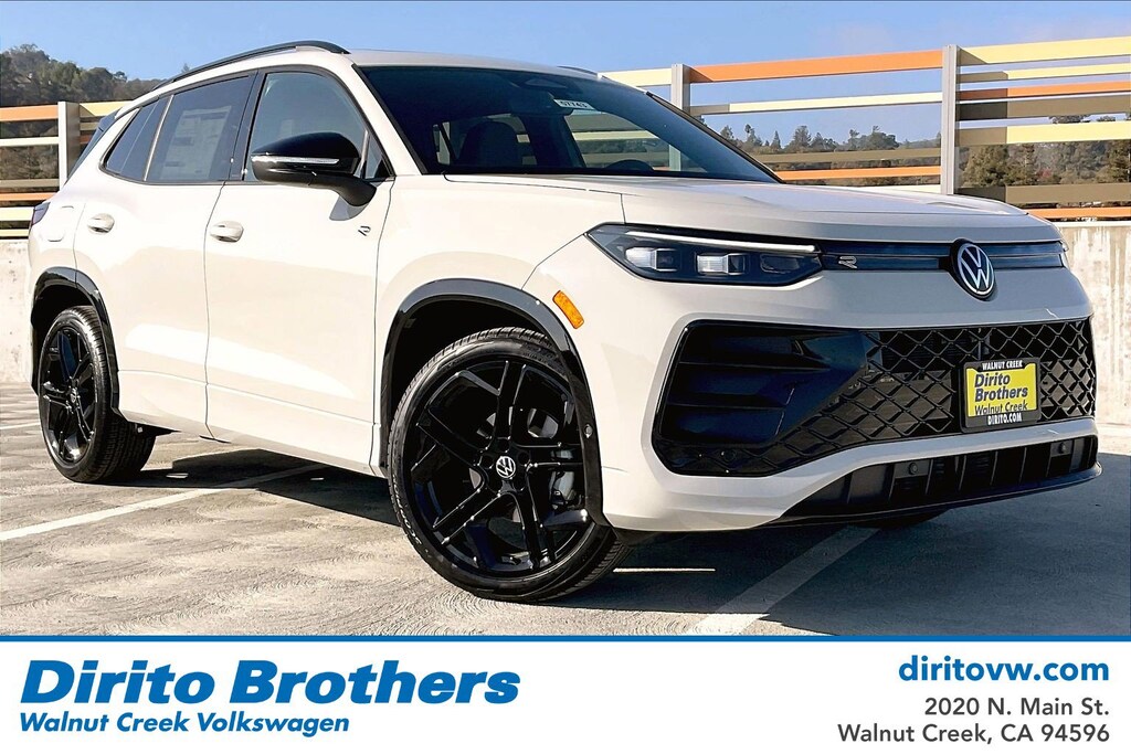 New 2026 Volkswagen Tiguan 2.0T SE R-Line Black SUV