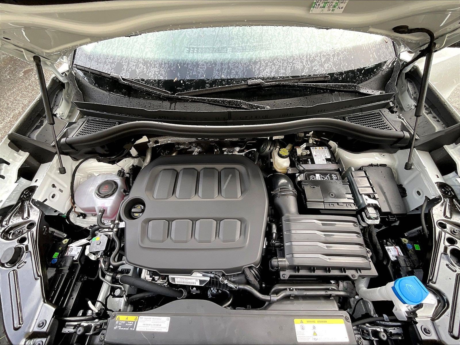 2026 Volkswagen Tiguan SE - Photo 9