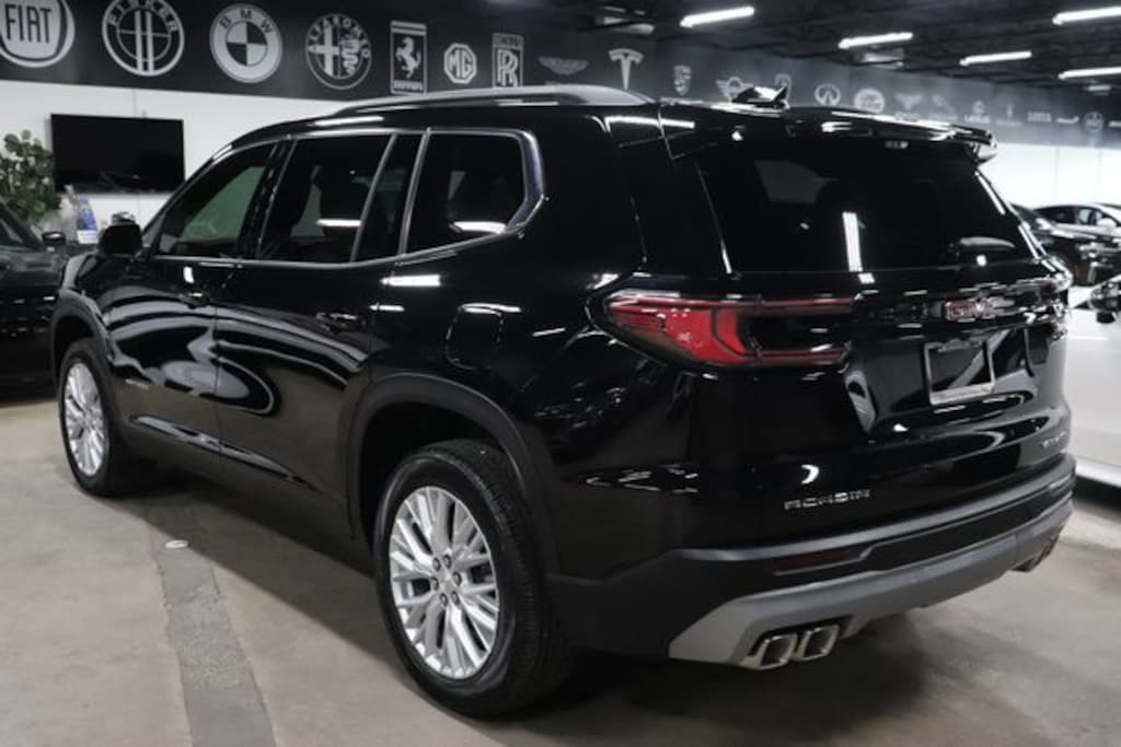 Used 2026 GMC Acadia Elevation SUV