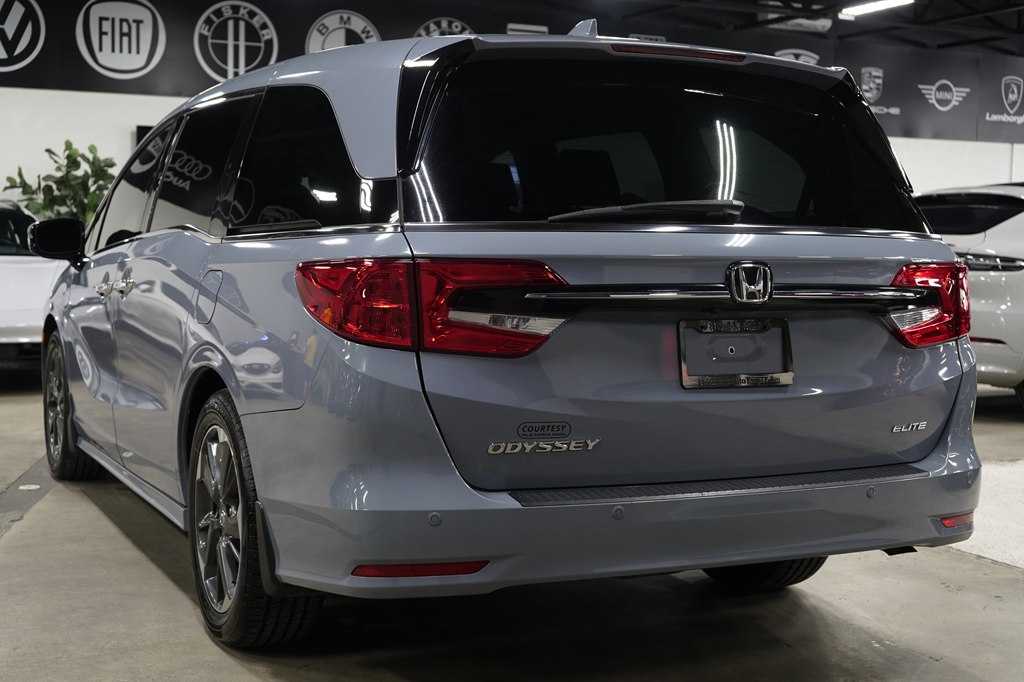 Used 2023 Honda Odyssey Elite Van