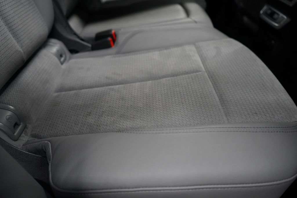 2022 Audi SQ5 Premium - Photo 25