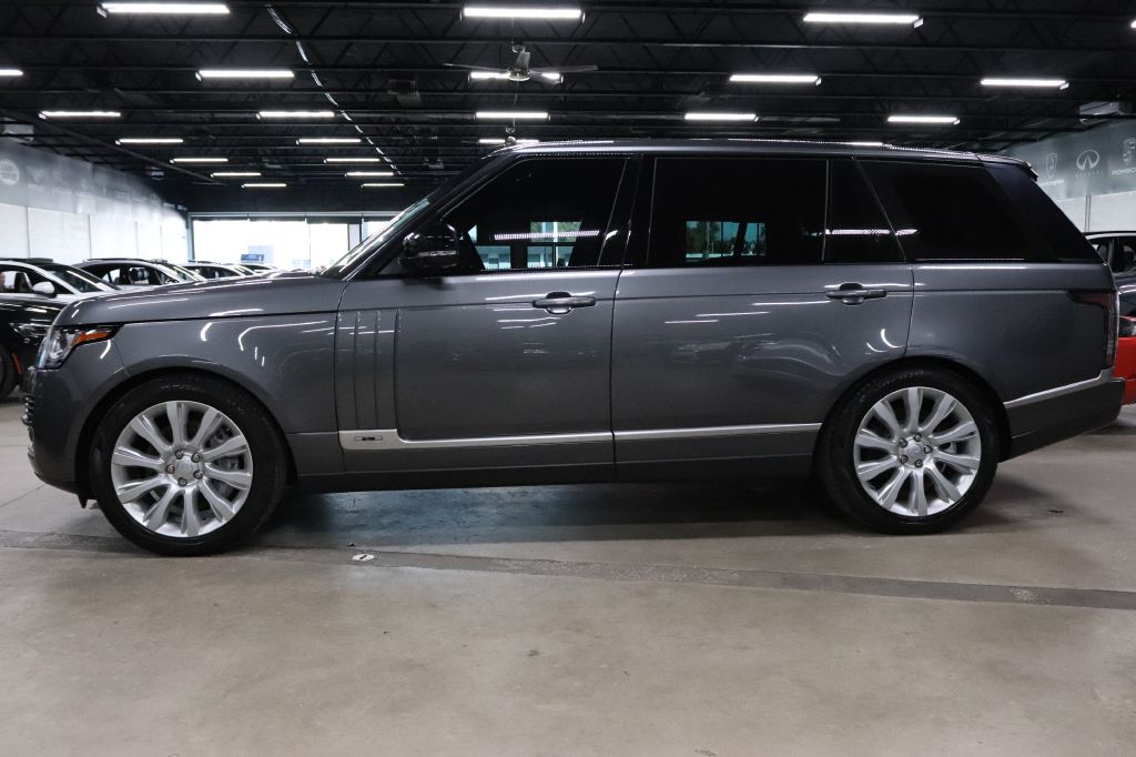 2016 Land Rover Range Rover SuperCharged photo 2