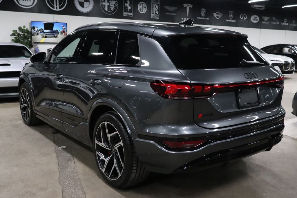 Used 2025 Audi SQ6 e-tron Prestige SUV