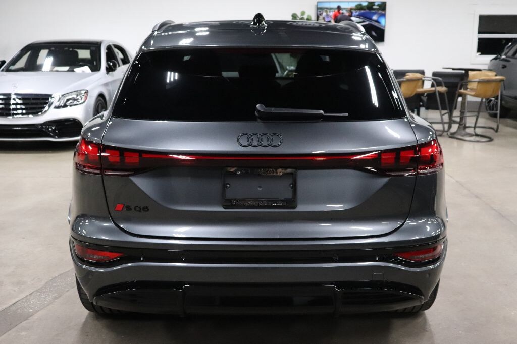 Used 2025 Audi SQ6 e-tron Prestige SUV