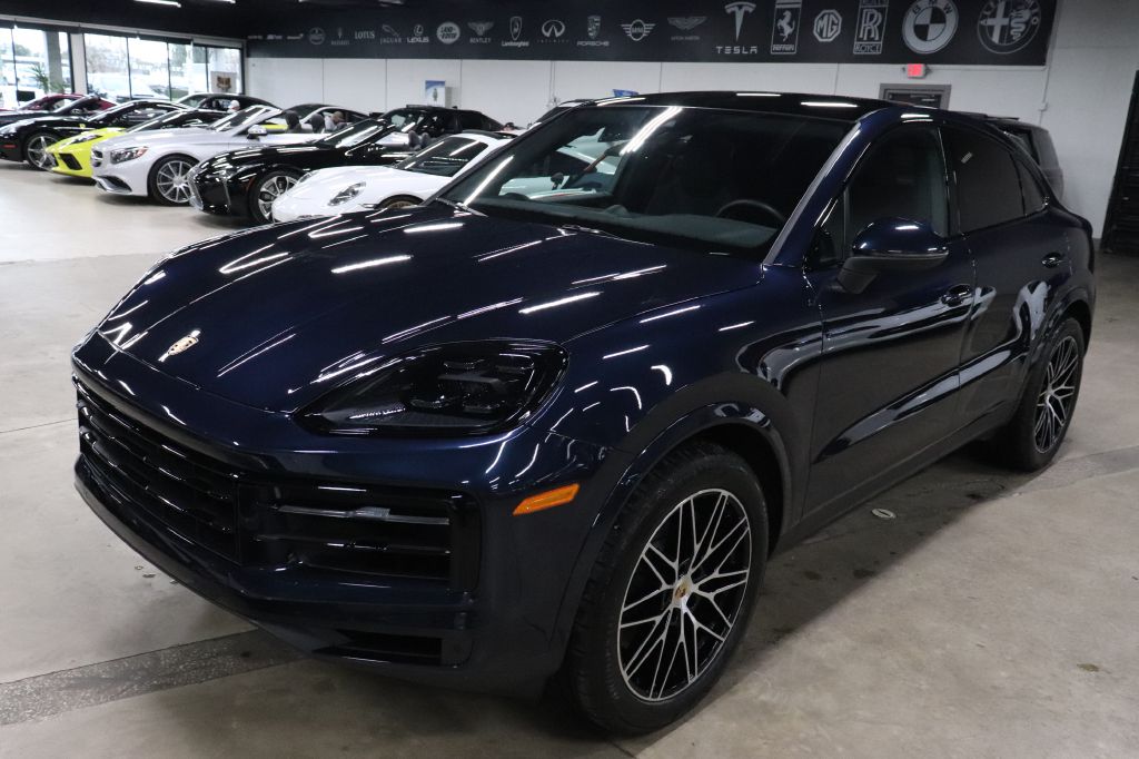 2024 Porsche Cayenne Coup Base