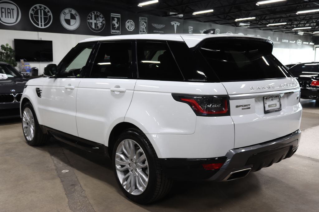 2019 Land Rover Range Rover Sport HSE photo 3