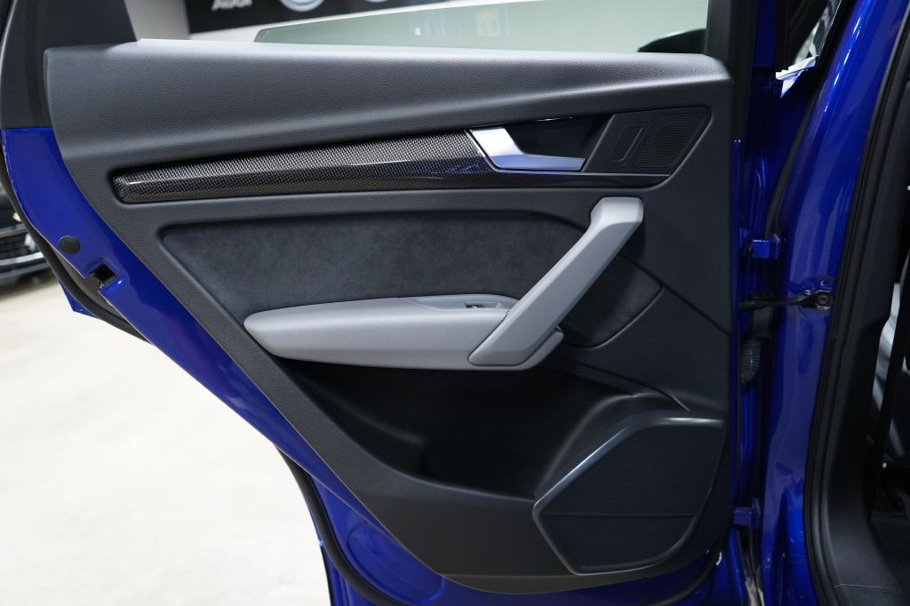 2022 Audi SQ5 Premium - Photo 18