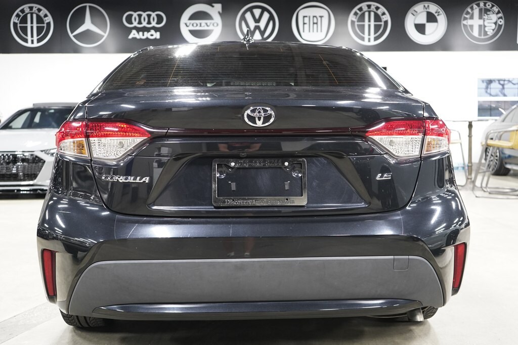 Used 2021 Toyota Corolla LE Sedan