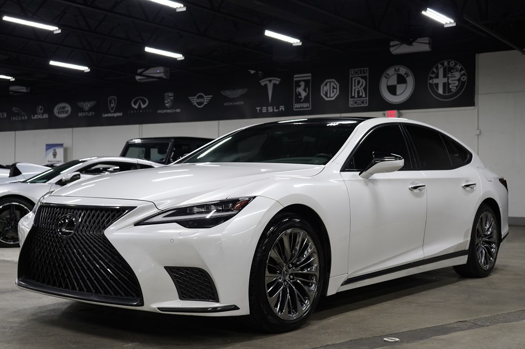 2022 Lexus LS