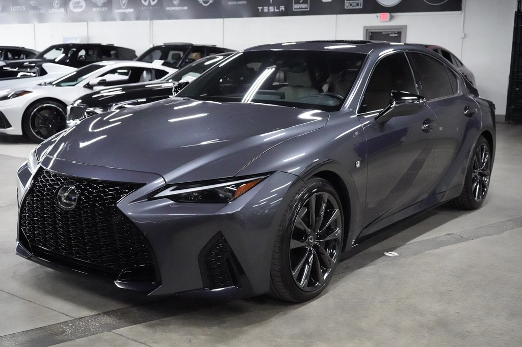 2024 Lexus IS