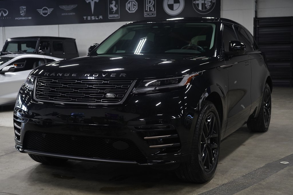 2025 Land Rover Range Rover Velar