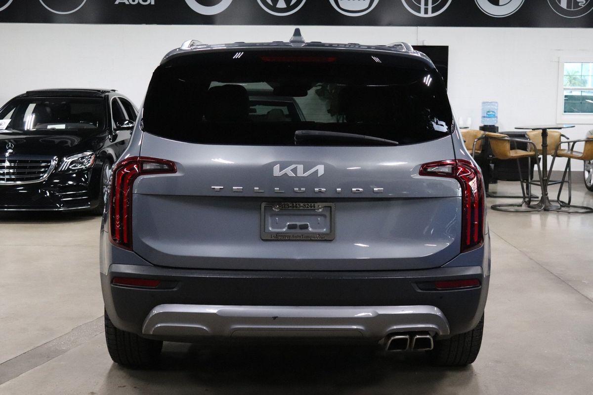 2022 Kia Telluride SX photo 4