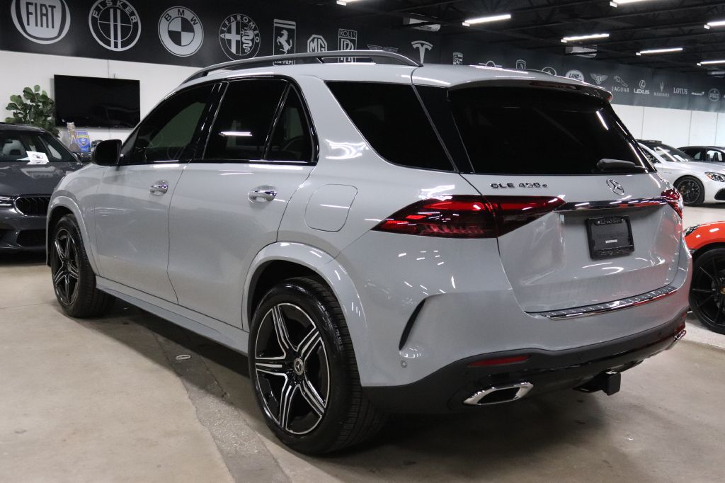 2025 Mercedes Benz GLE 450e 4MATIC photo 3