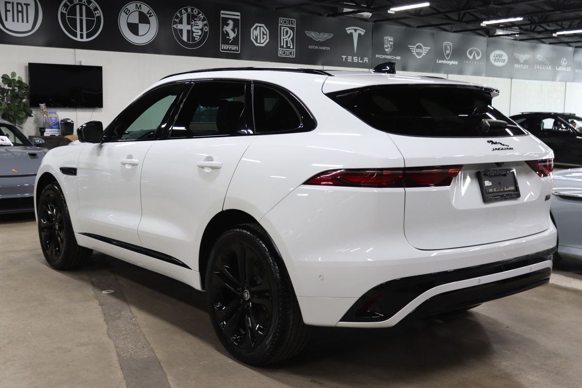2026 Jaguar F-PACE P250 R-Dynamic S photo 3