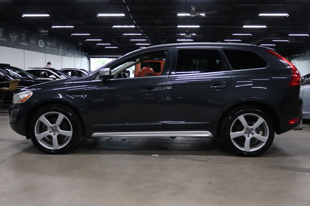 2011 Volvo XC60 photo 2