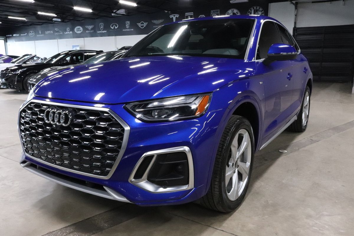 2023 Audi Q5 Sportback Premium Plus's photo