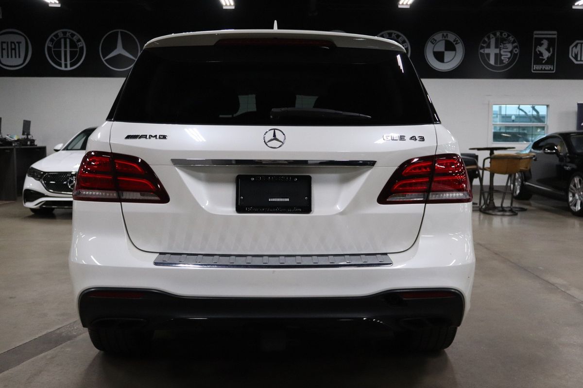 2018 Mercedes Benz GLE AMG 43 photo 4