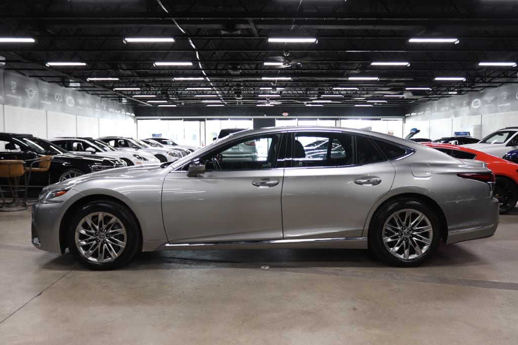 2018 Lexus LS 500 photo 2