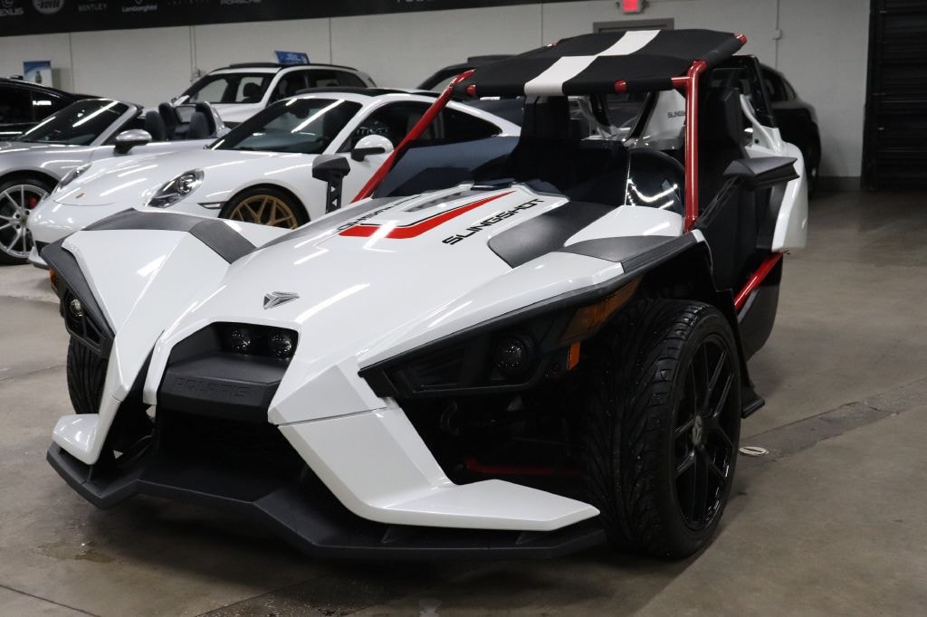 Used 2016 Polaris Slingshot SL Mid-Size