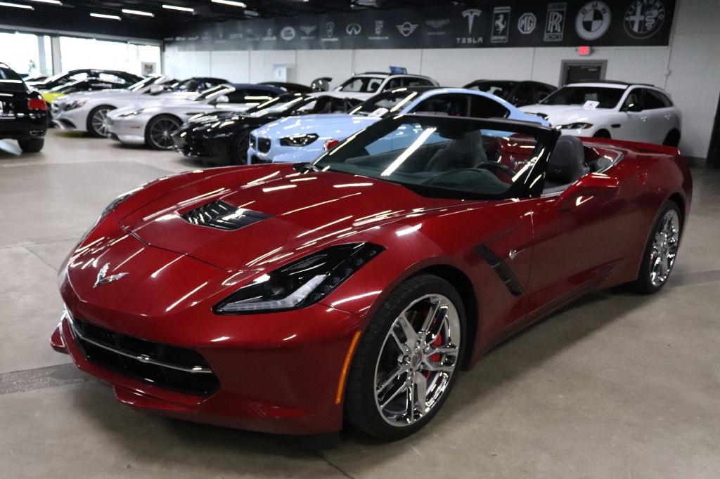 2015 Chevrolet Corvette Stingray Z51 3LT Convertible photo 2