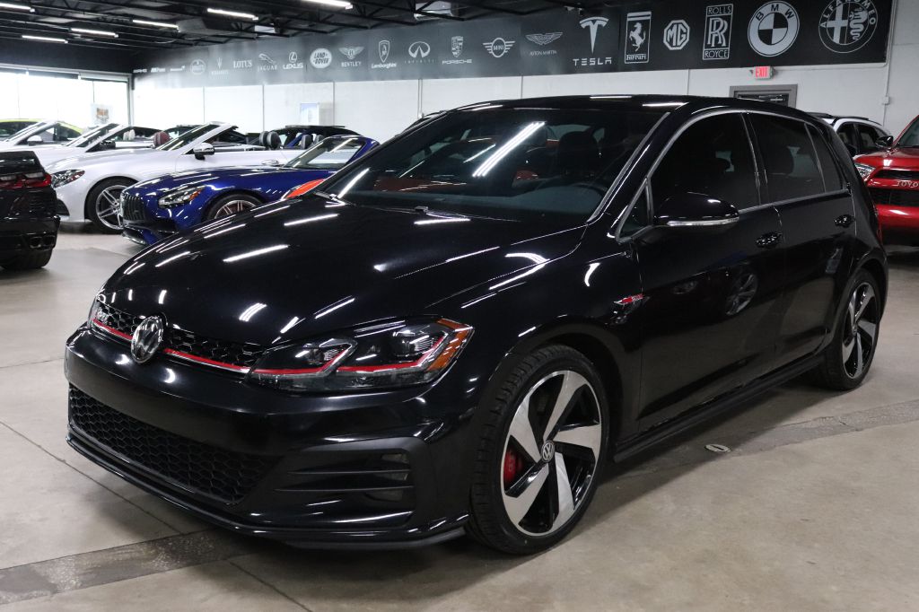 2019 Volkswagen Golf GTI SE
