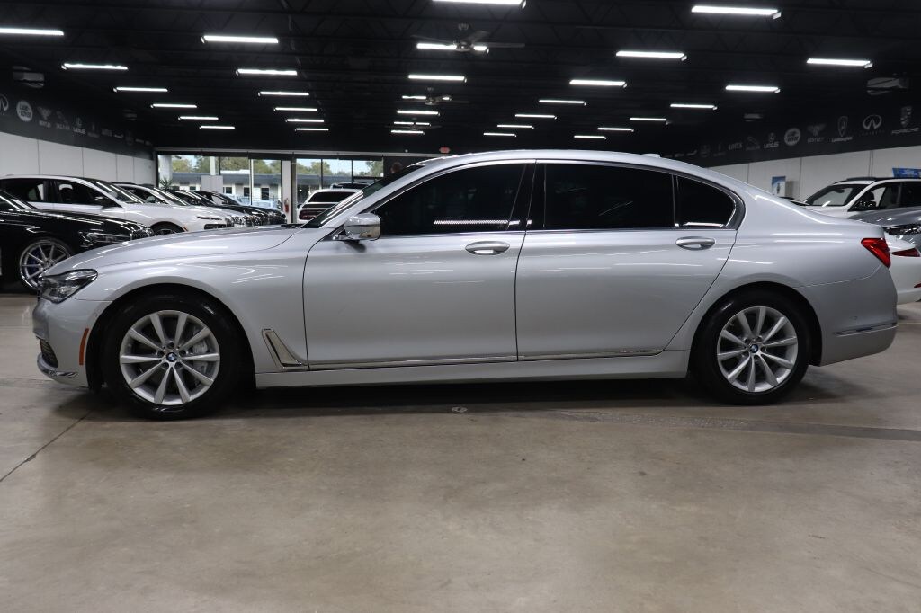 Used 2019 BMW 750 XI Sedan