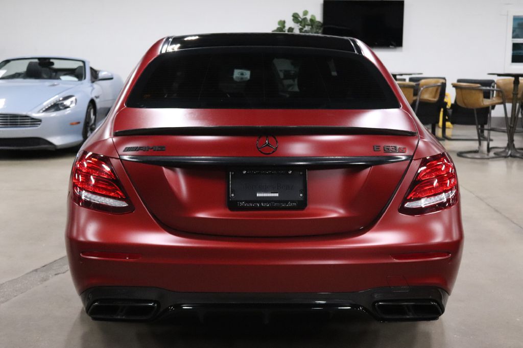 2018 Mercedes Benz E AMG 63 S photo 4