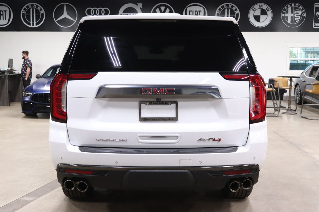 2022 Gmc Yukon XL AT4 photo 3