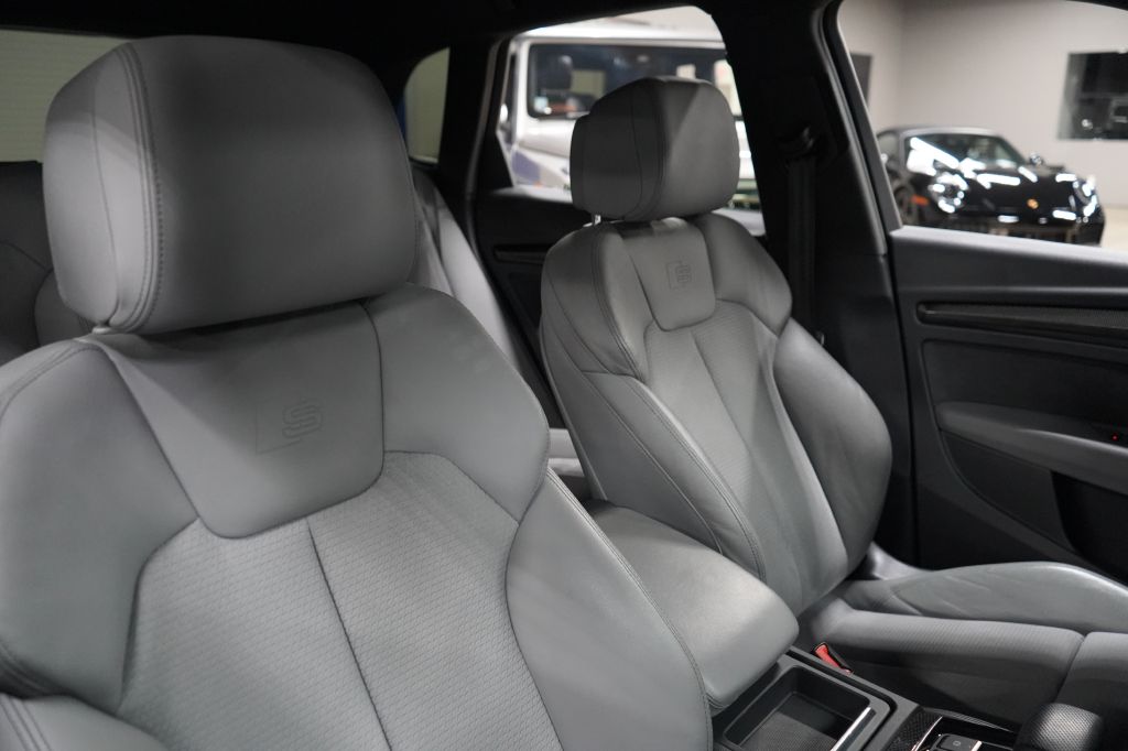 2022 Audi SQ5 Premium - Photo 28